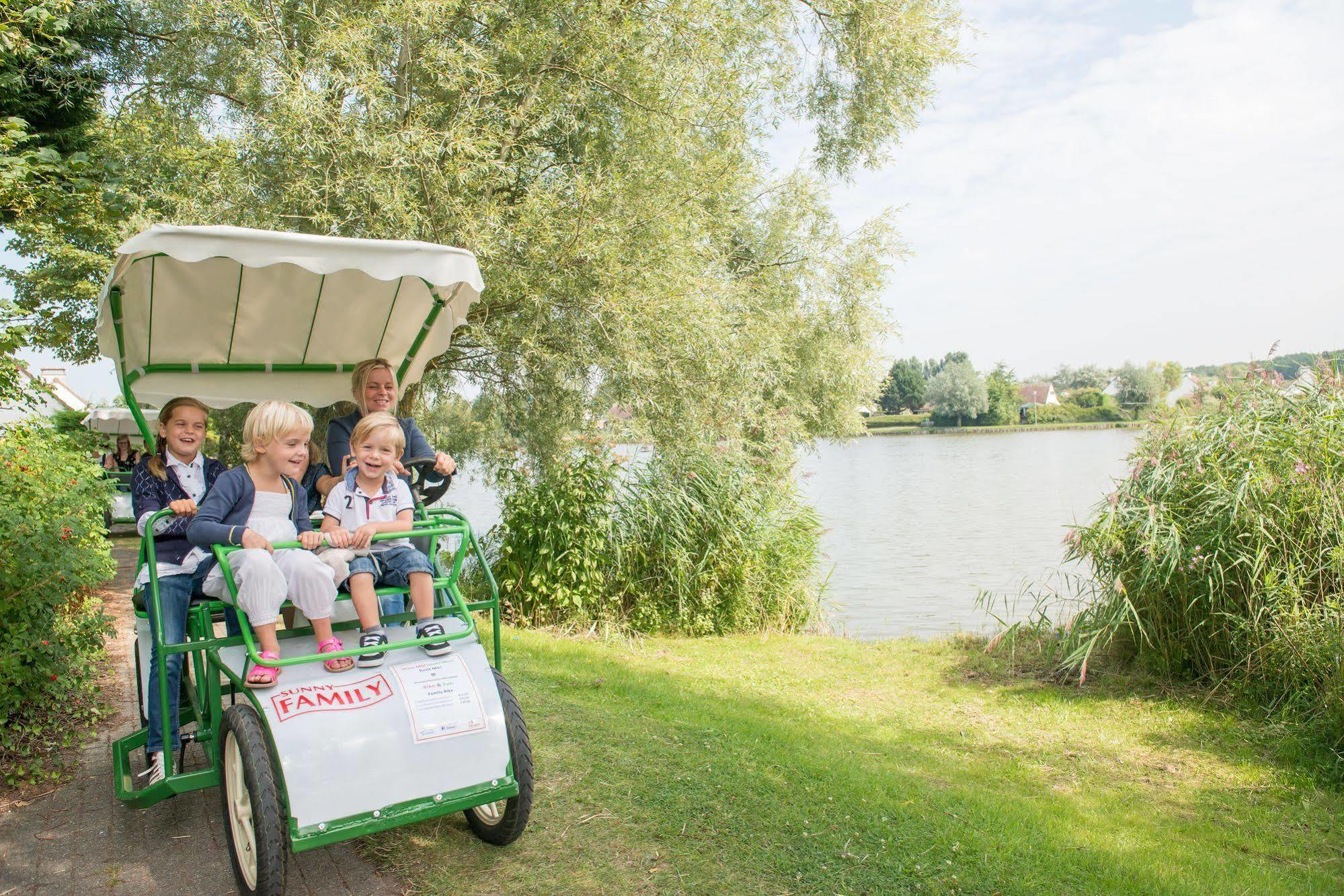 Sunparks Oostduinkerke - Plopsaland Hotel Kültér fotó